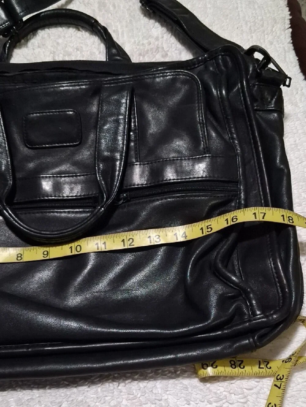 Tumi Black Leather Briefcase Messenger Bag for Men